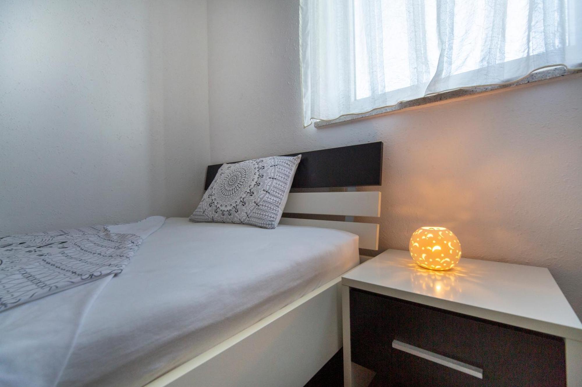 Apartman Viki Stinjan Pula Exteriér fotografie