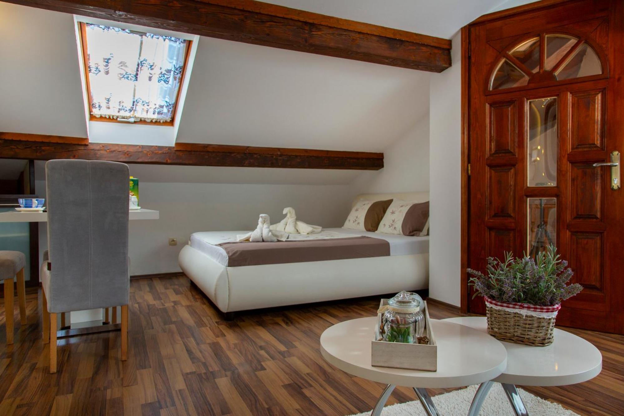 Apartman Viki Stinjan Pula Exteriér fotografie